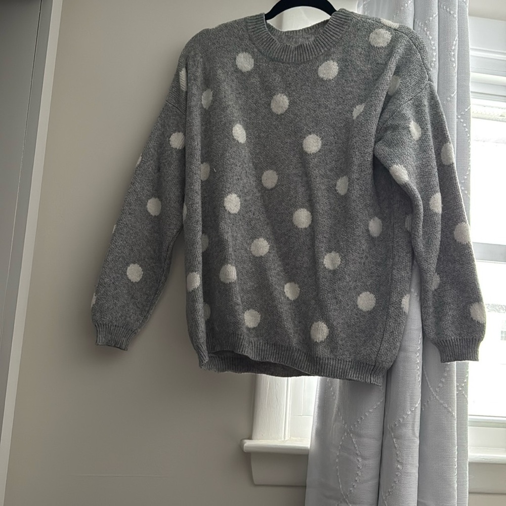 Gray and white polka dot sweater